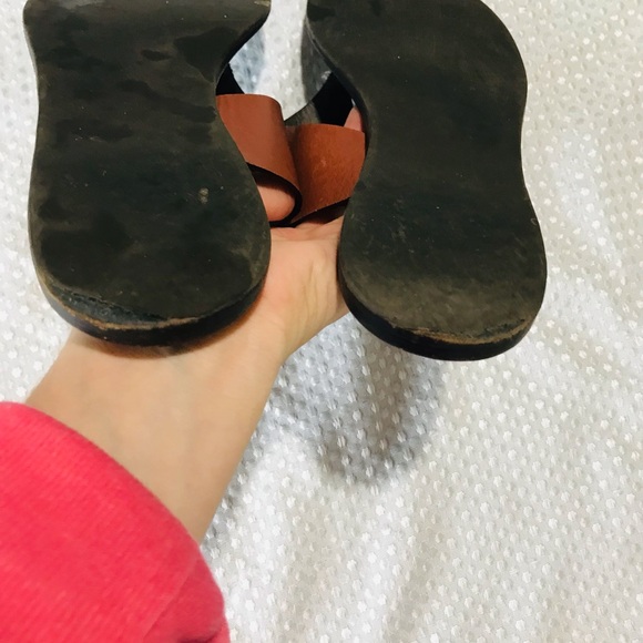 Tory Burch Sandals - Picture 5 of 9